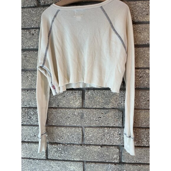 BDG White Textured Long Sleeve Waffle Knit Cropped Top With Raw Hem & Contrast S - Picture 7 of 9